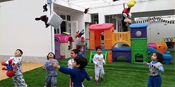 entre-juegos-y-sonrisas